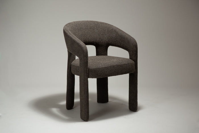 Dan-Form Splendor Bruin Bouclé Eetkamerstoel set van 2