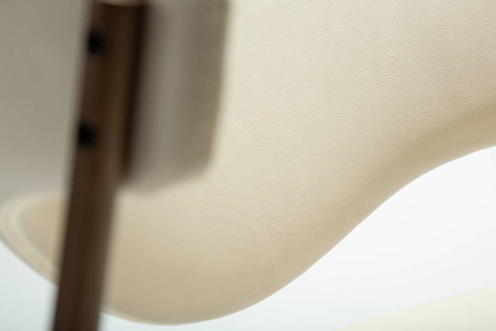 Dan-Form Zone Amandel Eetkamerstoel Kunstleer set van 2