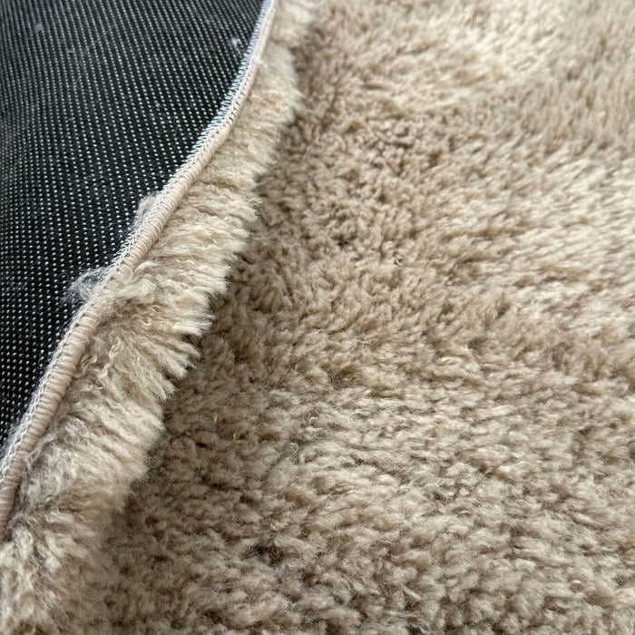 Hoogpolig Organisch vloerkleed Furr Stone bruin - Interieur05