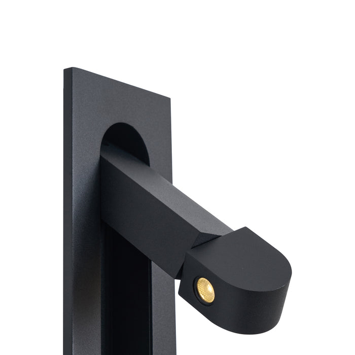 QAZQA Moderne wandlamp zwart incl. LED en USB-C poort - Hilton