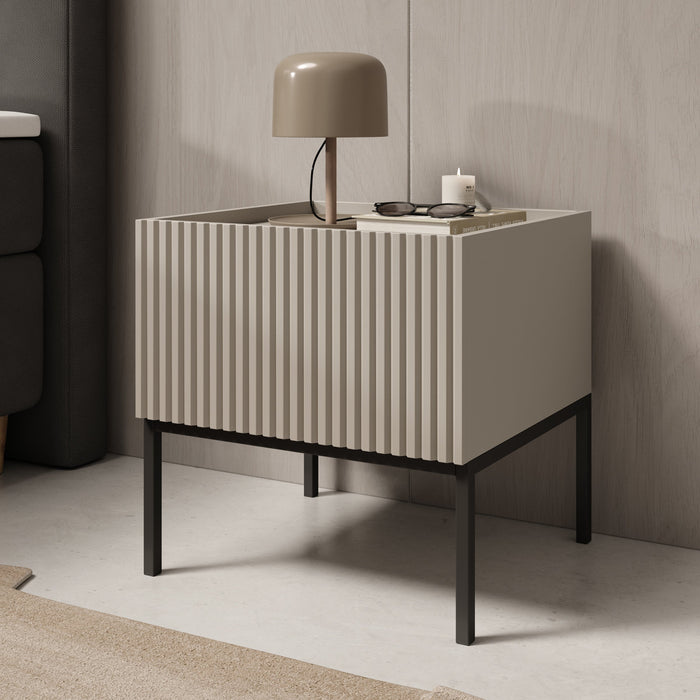 Meubella - Capri - Nachtkastje - Beige