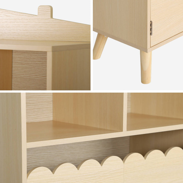 sweeek - Kinderboekenkast met 2 deuren en 4 planken