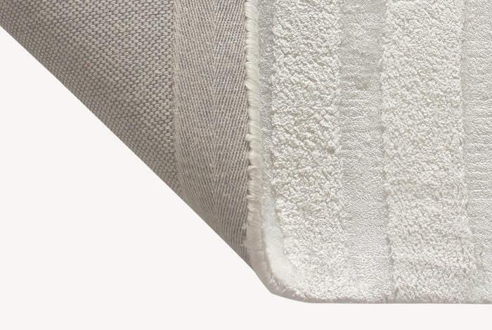 Off-white viscose rechthoekig tapijt 160x230cm