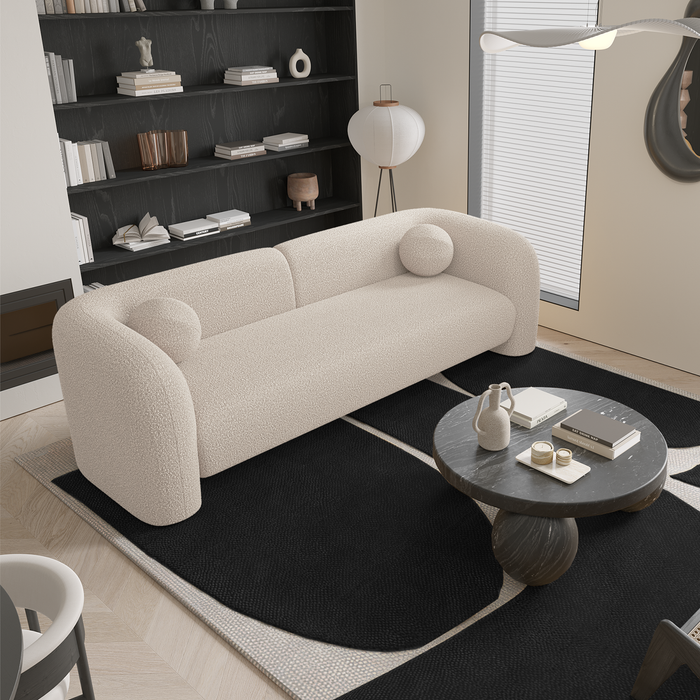 Crèmekleurige bouclébank met 3 zitplaatsen, 226 cm