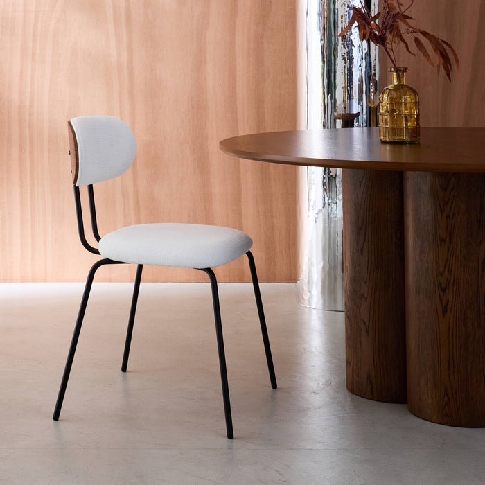 sweeek - Stoel waterafstotende stof, zwarte metalen poten (set van 2)