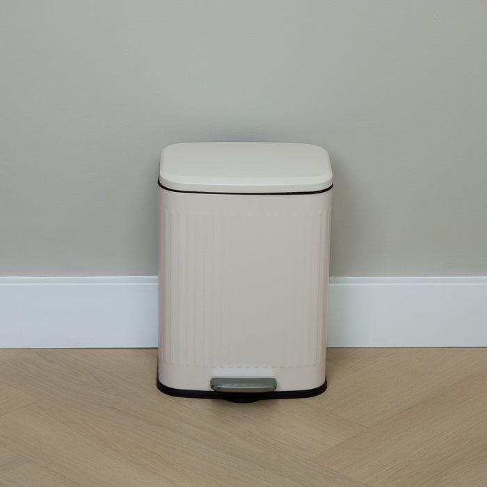 QUVIO Prullenbak 13 L - Rechthoekig afgerond - Metaal - Beige