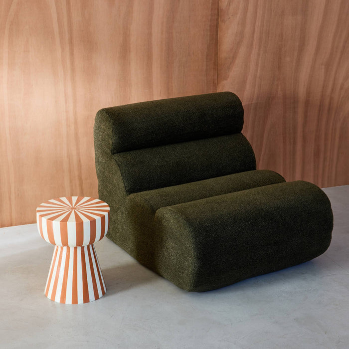 sweeek - Bijzettafel, nachtkastje, geëmailleerd staal gestreept