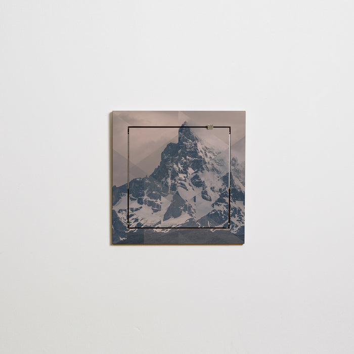 Fläpps plank 40x40-1 - Puerto Natales door Joe Mania