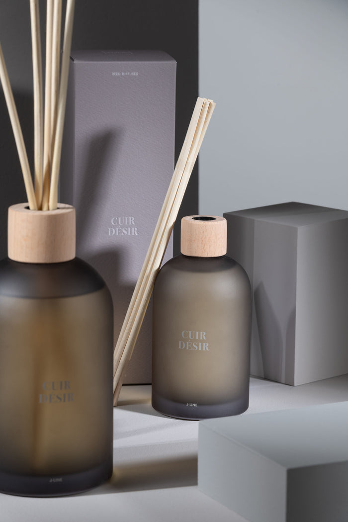 J-Line geurolie + stokjes Accords Essentiels - Cuir Desir -