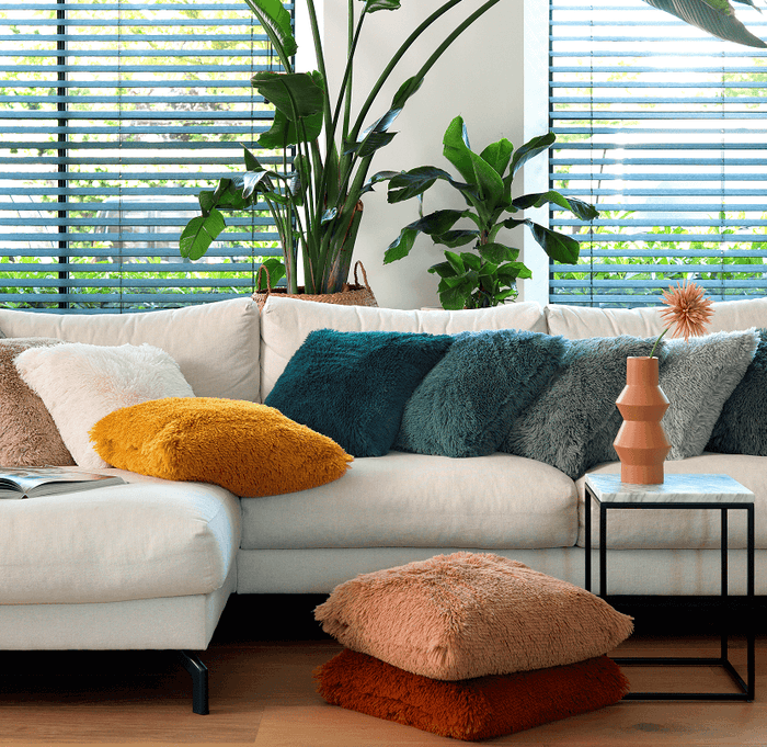 Dutch Decor kussenhoes FLUFFY - 60x60 cm Micro Chip