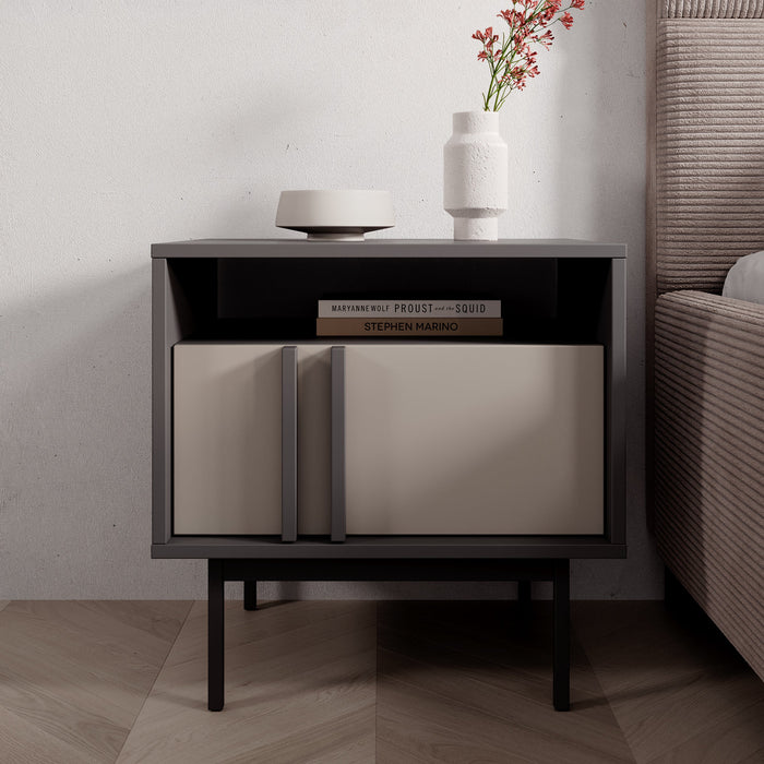 Meubella - Antigo - Nachtkastje - Beige|Antraciet