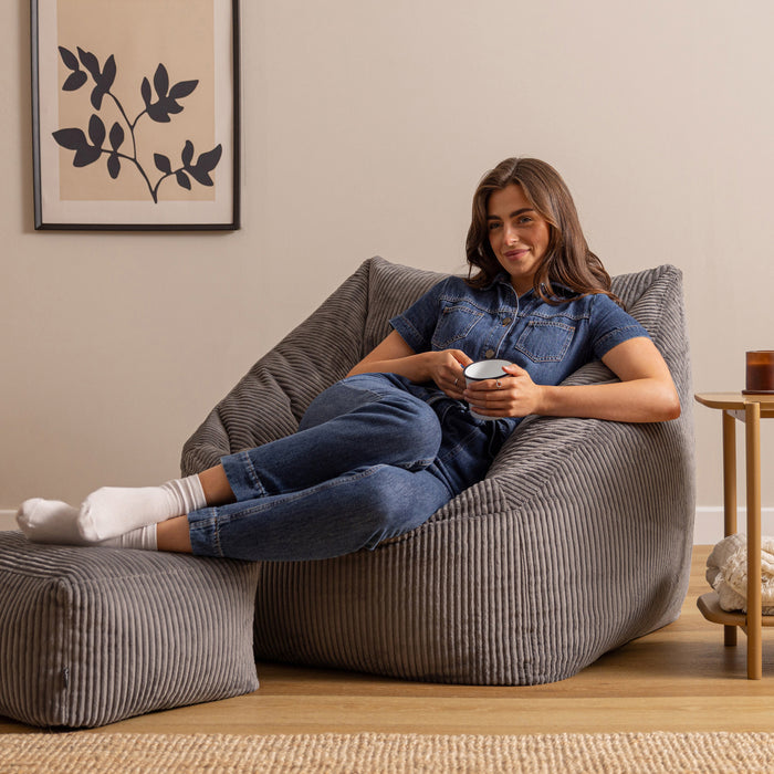 icon Natalia Zitzak Fauteuil met Poef - Ribfluweel - Houtskool