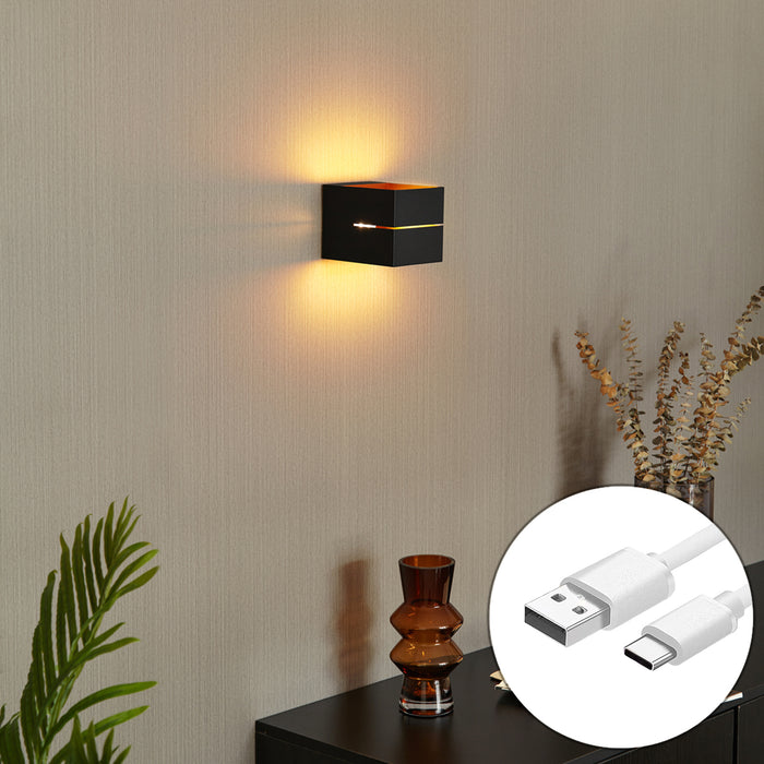QAZQA Moderne wandlamp zwart met gouden binnenkant incl. LED en touch