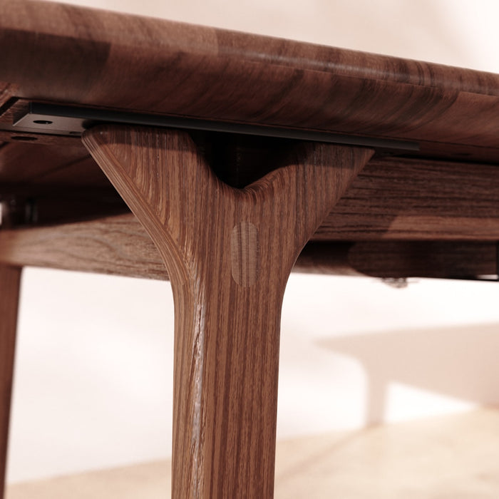 Tikamoon - Uitschuifbare tafel in bruin massief eikenhout 6-12 pers. …