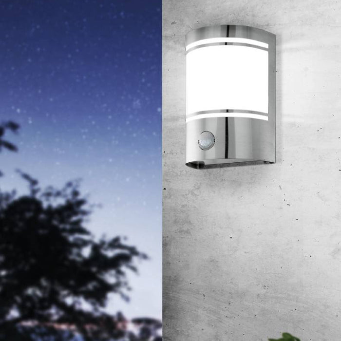 EGLO Wandlamp met sensor voor buiten Cerno zilverkleurig 30192
