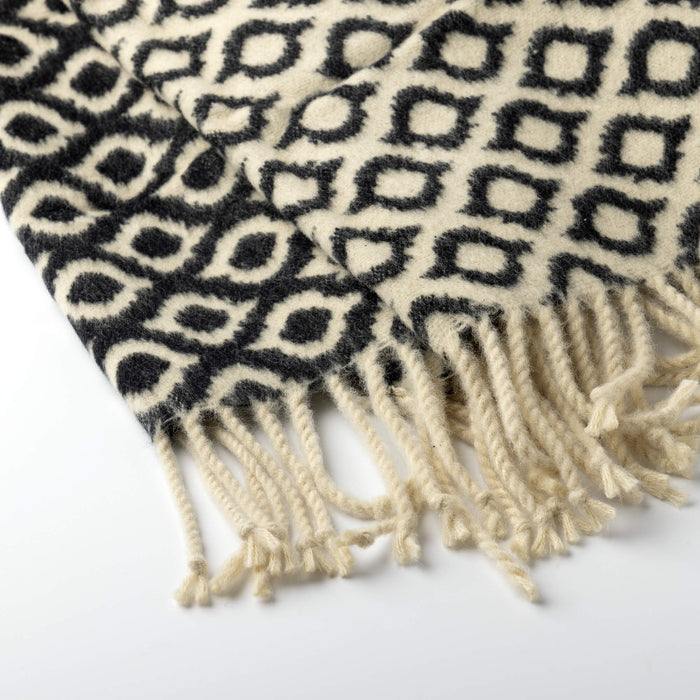 ISABELLA | Plaid | 150x200 cm Raven | Zwart | Uni | Hoii