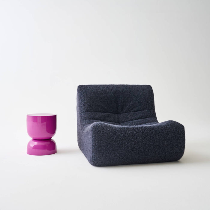 sweeek - Bijzettafeltje, tafeltje naast bank, nachtkastje metaal