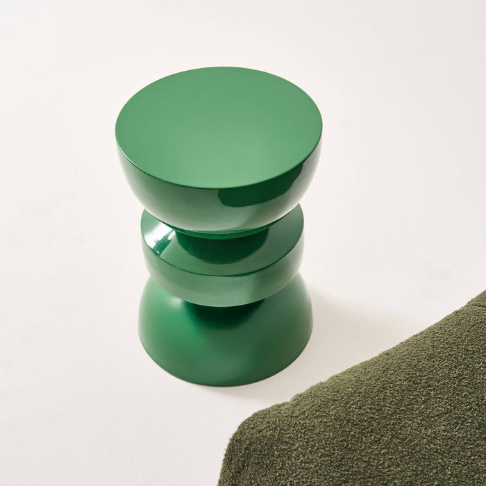 sweeek - Bijzettafel, nachtkastje metaal glanzend effect