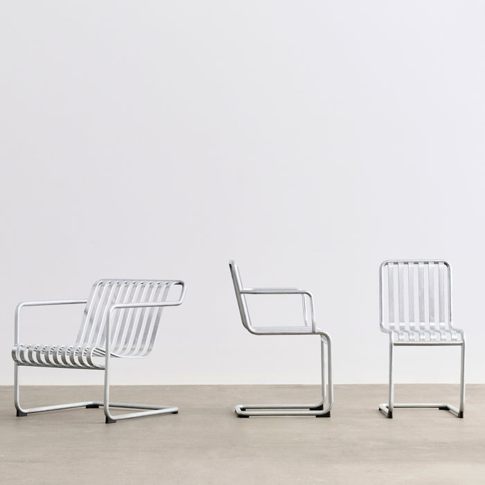 HAY Palissade Cantilever Stoel met Armleuning - Gegalvaniseerd Staal