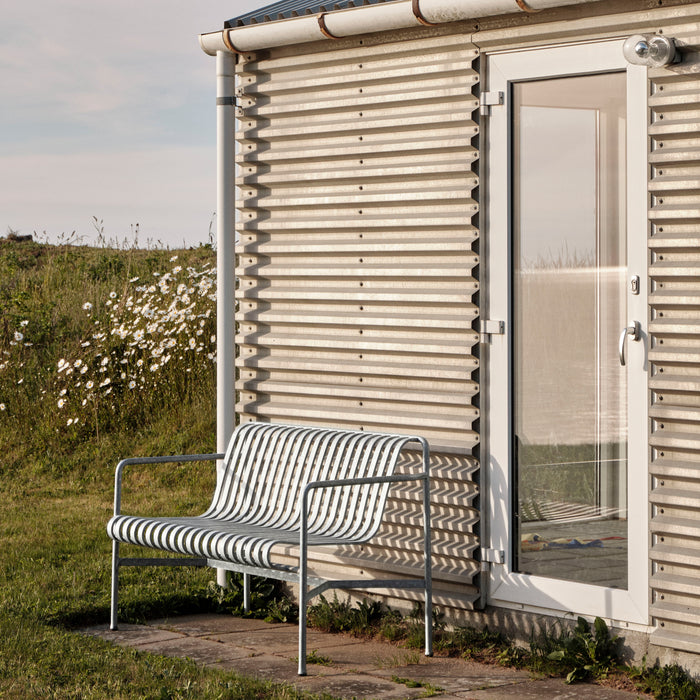 HAY Palissade Tuinbank 2,5-zits met Armleuning - Gegalvaniseerd Staal