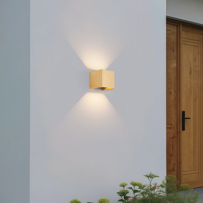 QAZQA Scandinavische buiten wandlamp hout print incl. LED IP54 -