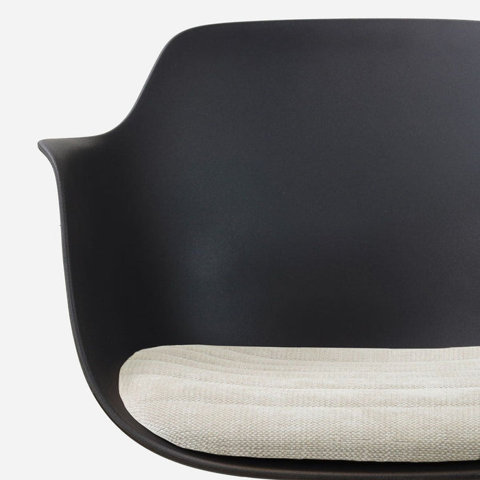 Nolon Nout-Liz eetkamerstoel zwart met naturelbeige zitkussen - zwart