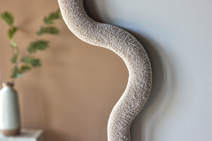 Rebellenclub Yara Spiegel - 70 x 70 cm - Beige