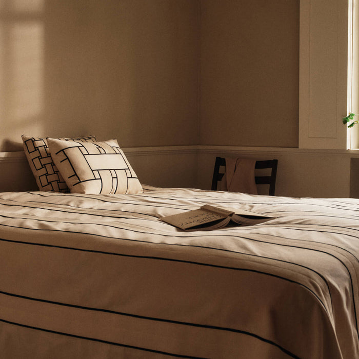 Ferm Living Lattice Offset Sierkussen - Rechthoekig - Off-White / Black