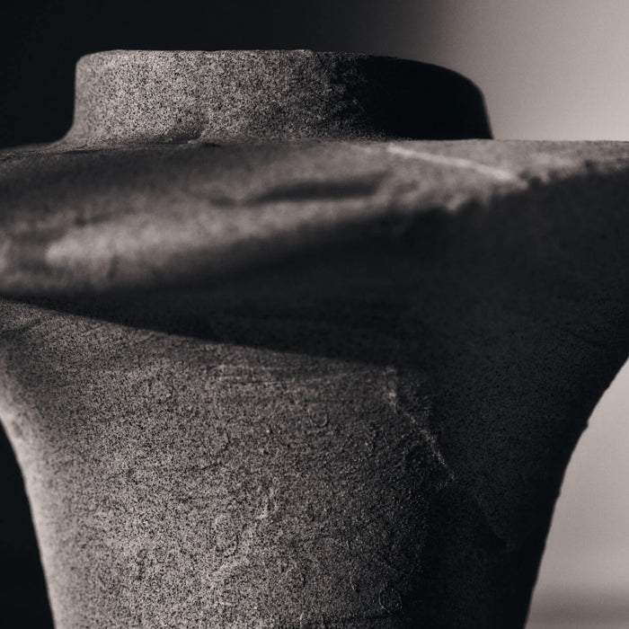 Ferm Living Evio Vaas H 35 cm - Burnt Umber