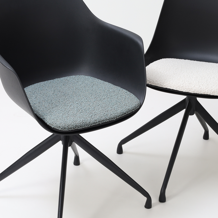 Nolon Fem Stoelkussen Bouclé Lichtgroen