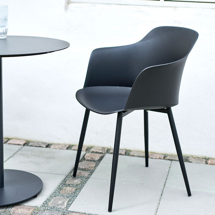 Lisomme Dian kunststof tuinstoel zwart