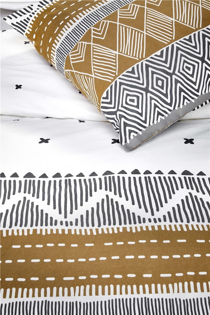 Walra - Dekbedovertrek Ikat Dreams - 140x220 - Wit | Cognac