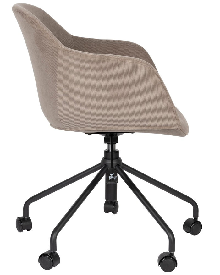 f612ba05-b975-4098-afa3-85117e667226-afbeelding5.jpg (1308179)