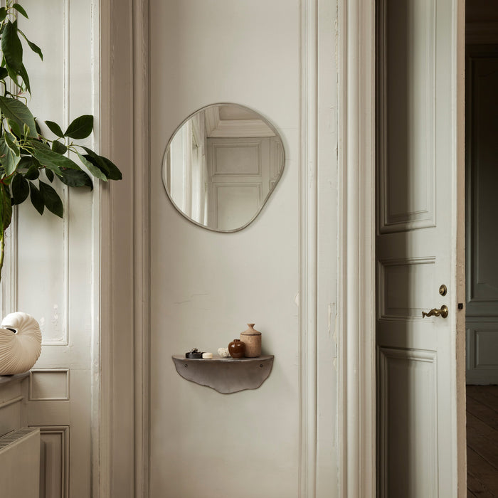 Ferm Living Pond Spiegel - Small - Dark Chrome Frame