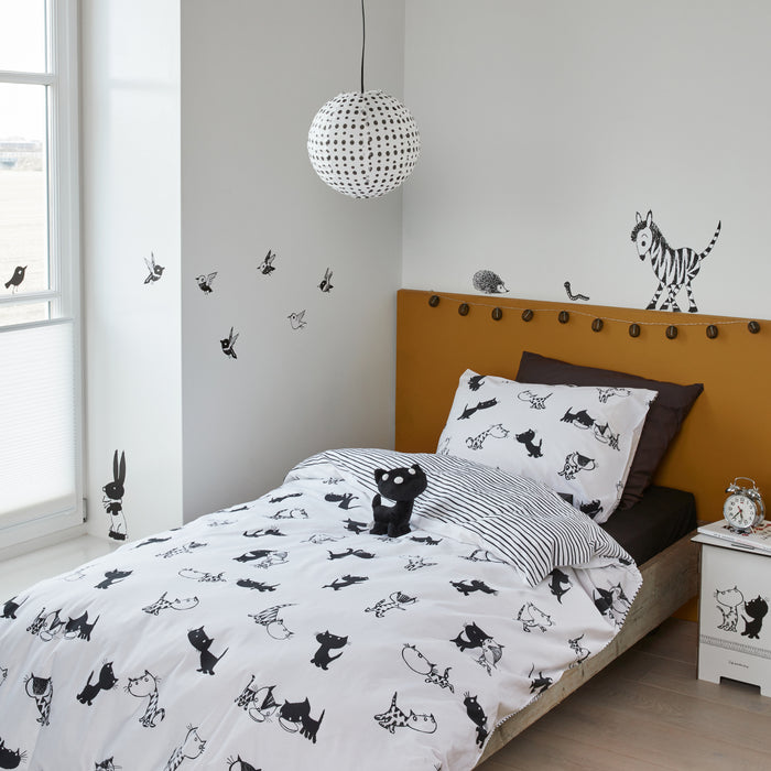 Beddinghouse x Fiep Amsterdam Pim en Pom Dekbedovertrek 120 x 150 cm - Zwart