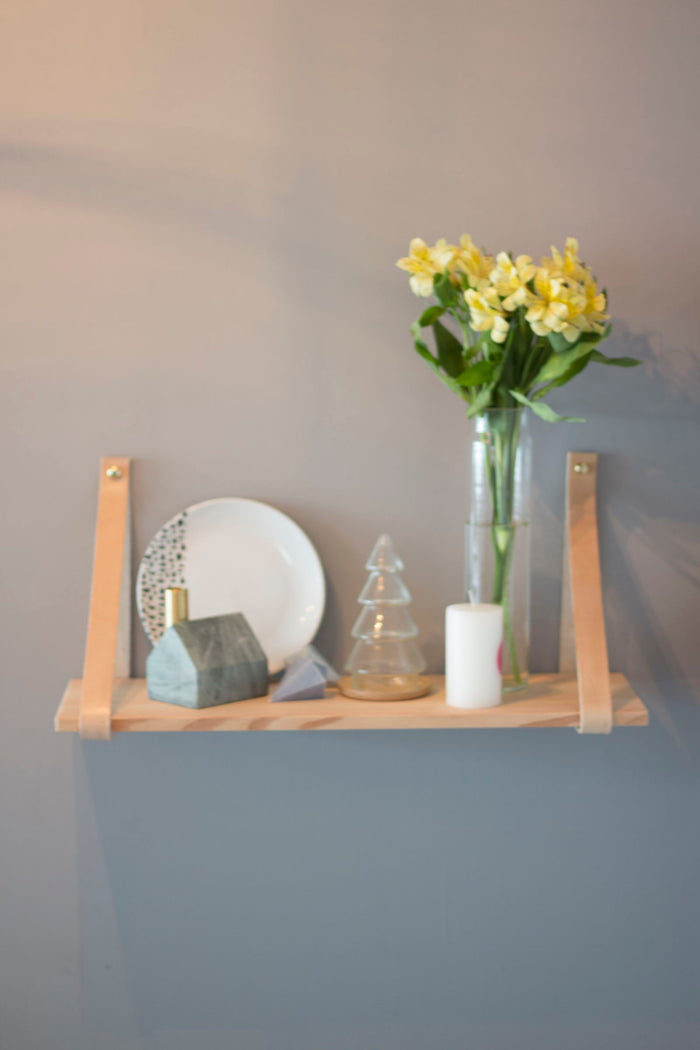 TAK Design - Hout Shelfie Boekenplank met Leerbanden 20 x 60 cm