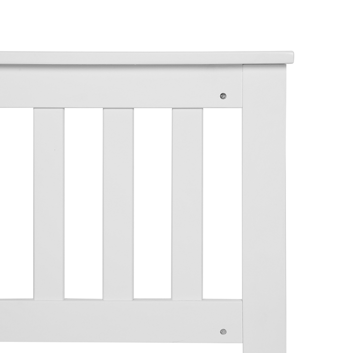 Beliani - MAYENNE - Tweepersoonsbed - Wit - 180 x 200 cm - Dennenhout