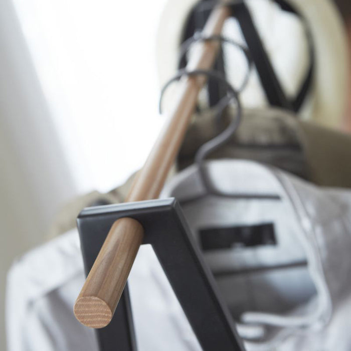 Yamazaki Kledingrek 2.0 met Plank