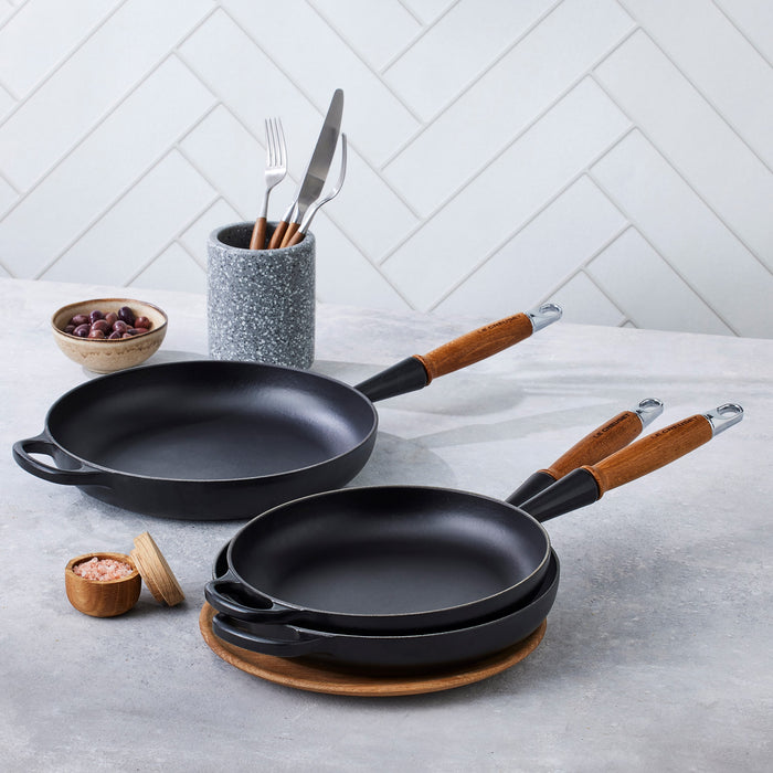 Le Creuset Signature Koekenpan Ø 28 cm - Mat Zwart