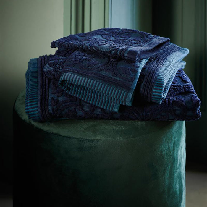 305251-x1.jpg (1654237)