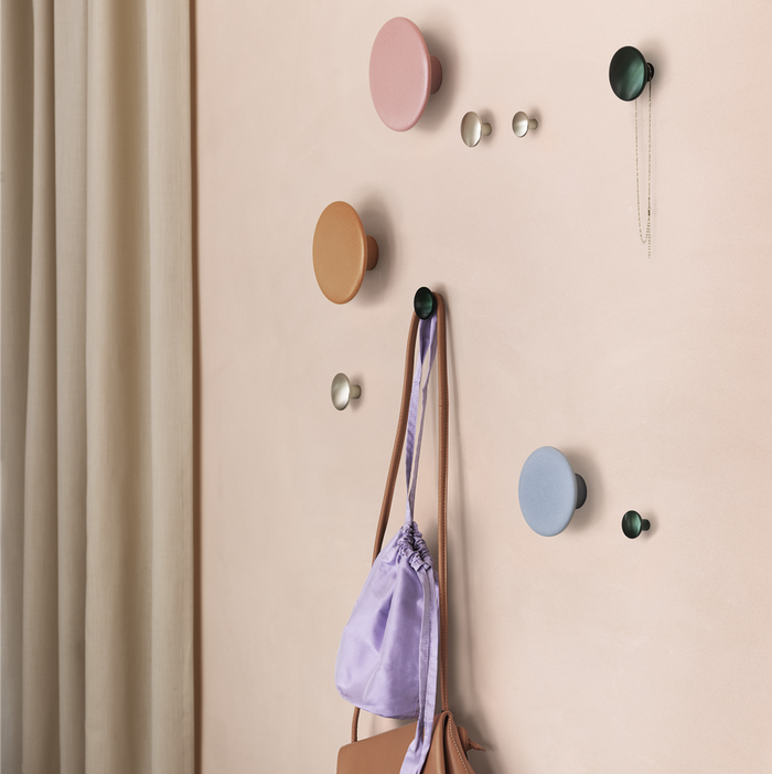 Muuto The Dots Metal Wandhaken Set van 5