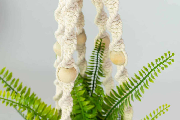Liviza Macramé plantenhanger kralen naturel