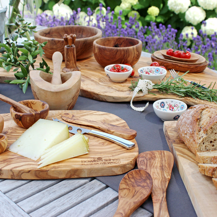 Bowls and Dishes Pure Olive Wood Tapasplank 25-30 cm