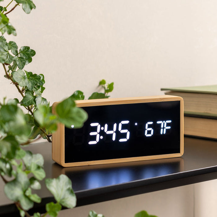 Karlsson Tube Alarmklok - Bamboo