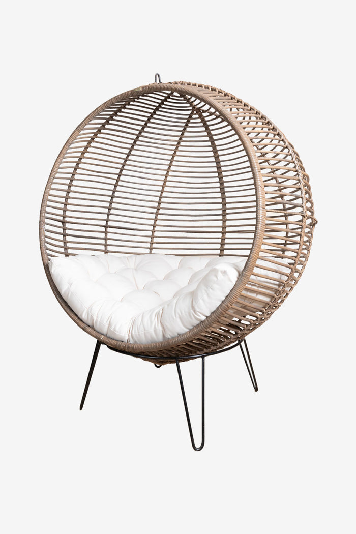 Sissy-Boy Egg chair met voet