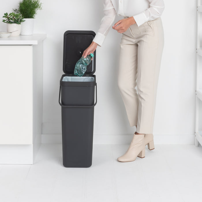 Brabantia Sort & Go Afvalemmer 40 L - Donkergrijs