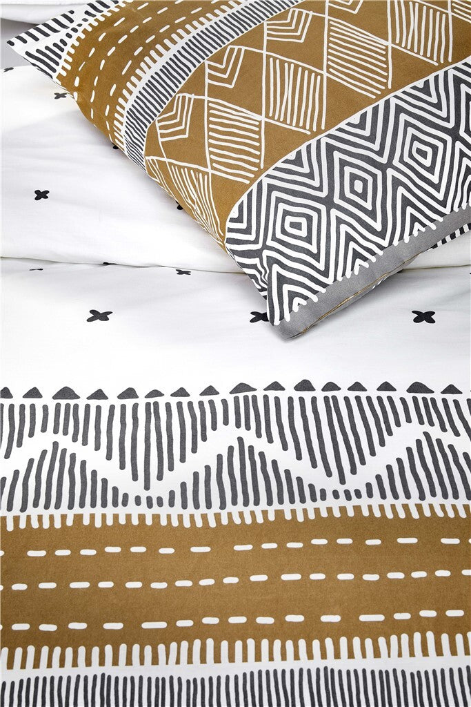 Walra - Dekbedovertrek Ikat Dreams - 140x220 - Wit | Cognac