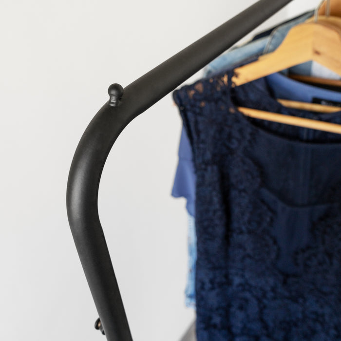 QUVIO Kledingrek metaal - Zwart