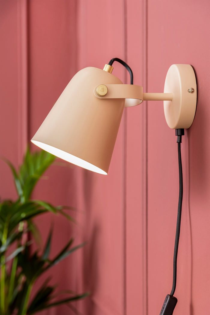 Leitmotiv - Wall lamp Steady metal matt sand brown