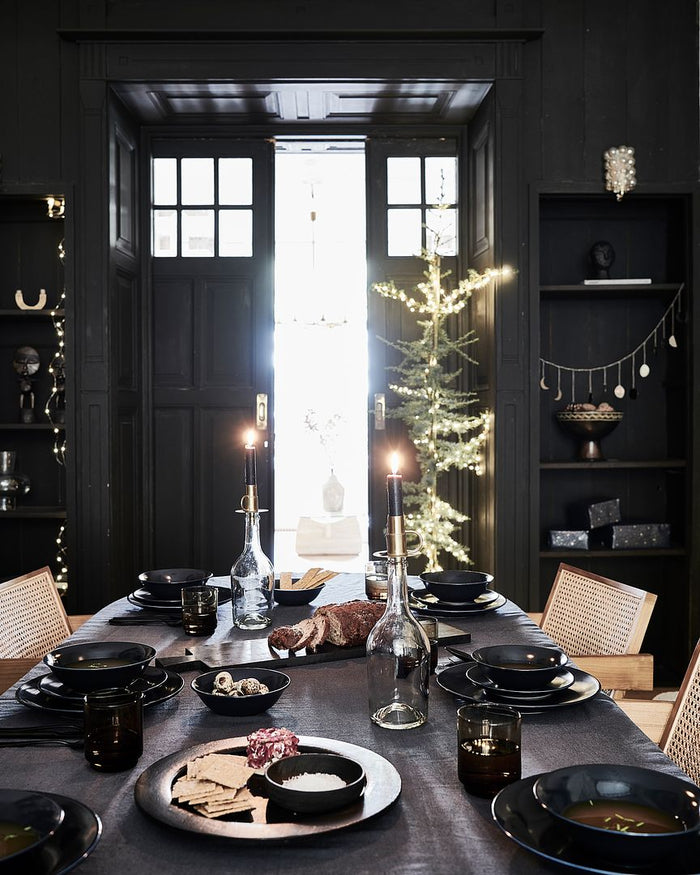 vtwonen Dienblad met Handvat - Hout - Zwart - 62,5x15 cm